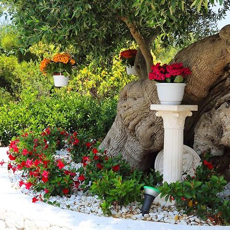 Villa Santo Stefano Monopoli Buitenkant foto