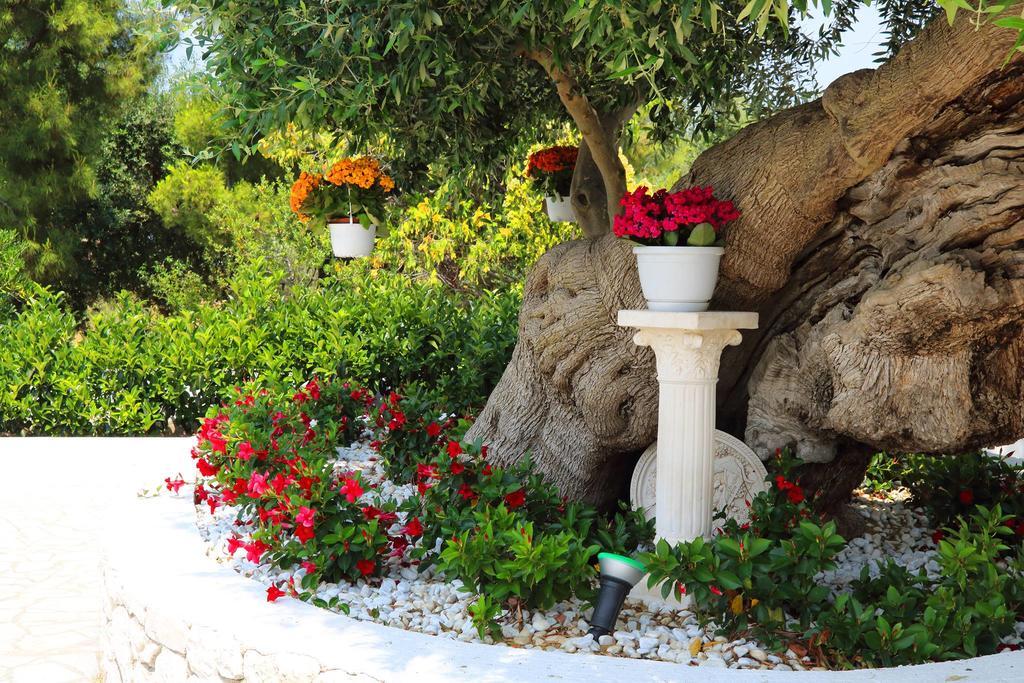 Villa Santo Stefano Monopoli Buitenkant foto